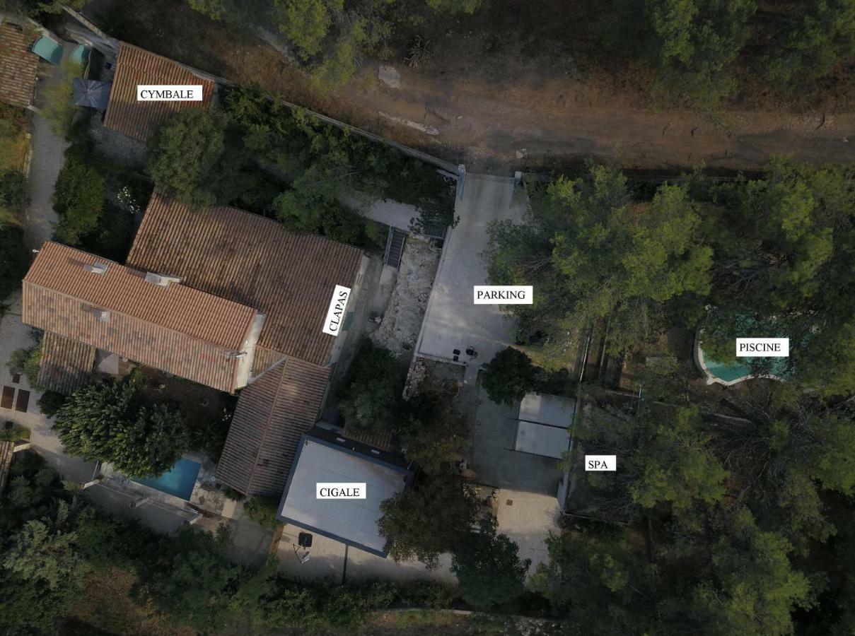 Mas Du Puech Clapas Vila Assas Exterior foto